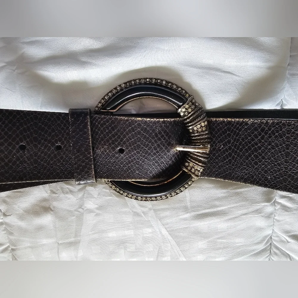 Chicos LeatherTextured Belt with Silver Rhinestone Buckle Bling - Picture 6 of 9